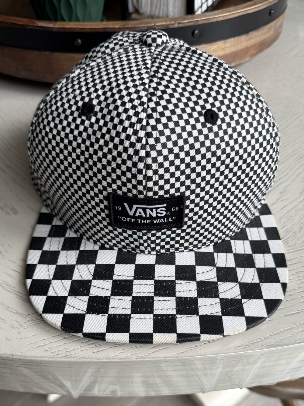 Boys Vans hat black white checkered